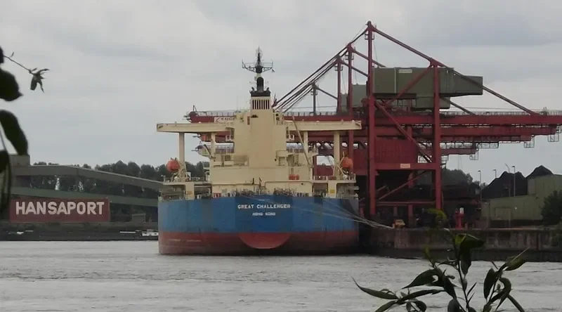 GREAT CHALLENGER Bulk Carrier IMO 9301067 photo 9