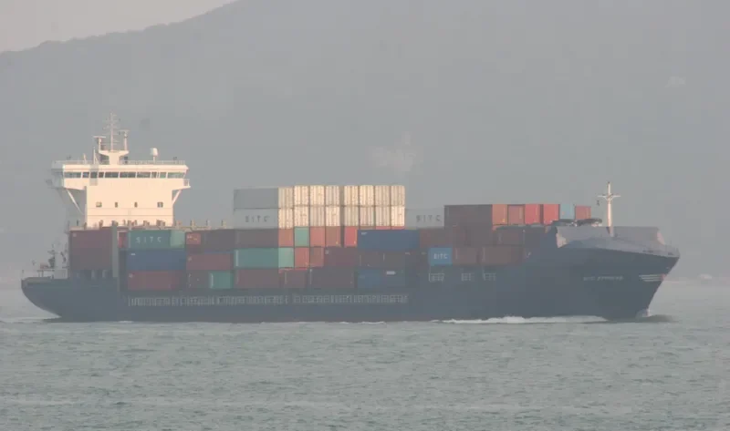 VEGA ALPHA Container Ship IMO 9301081 photo 5