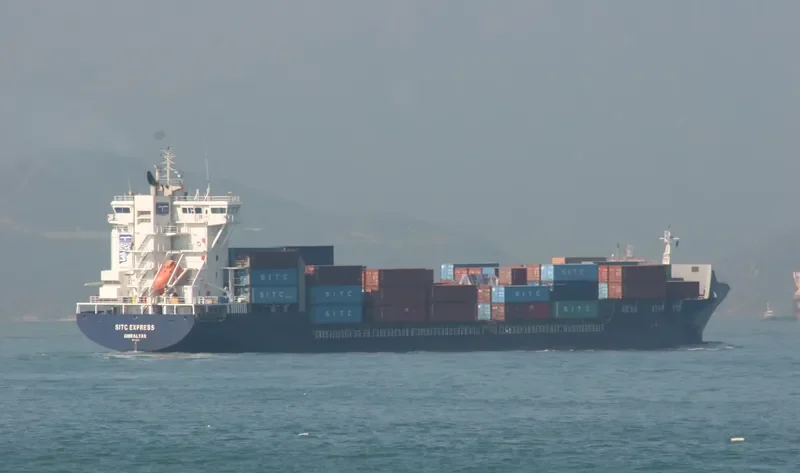 VEGA ALPHA Container Ship IMO 9301081 photo 6