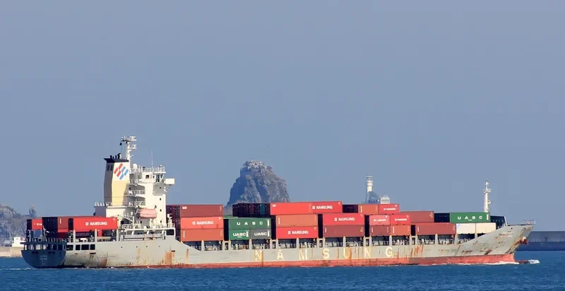 PEGASUS YOTTA Container Ship IMO 9301316
