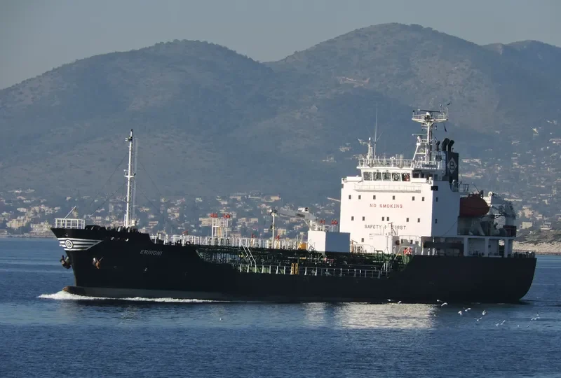 ERMIONI Tanker IMO 9301653 photo 4