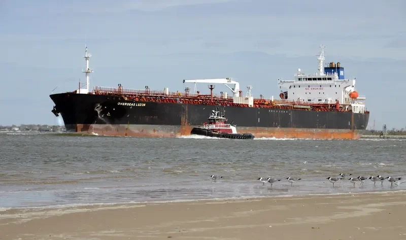 SEAWAYS LUZON Tanker IMO 9301940 photo 3