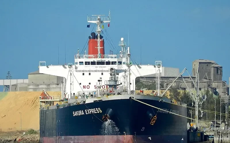 SAKURA EXPRESS Tanker IMO 9302865 photo 5