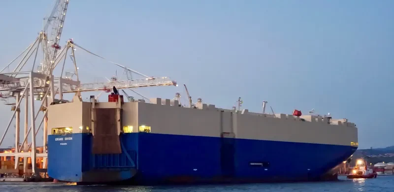 GRAND ORION Ro-Ro IMO 9303194 photo 4