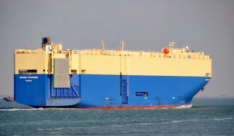 GRAND DIAMOND Ro-Ro IMO 9303223 photo 6