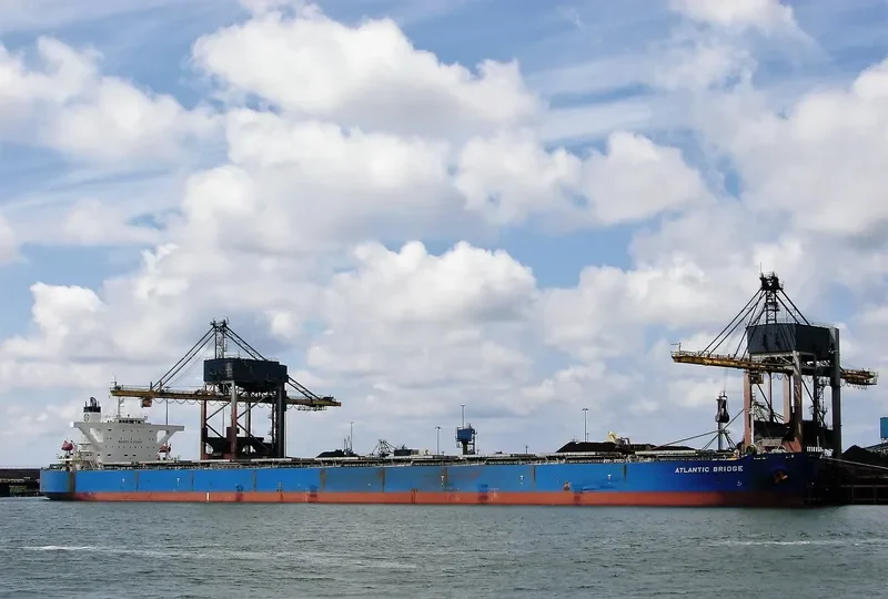 AQUABRIDGE Bulk Carrier IMO 9303833 photo 4