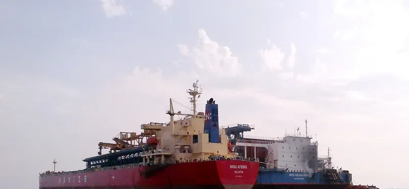 NAVIOS ASTERIKS Bulk Carrier IMO 9304253 photo 4
