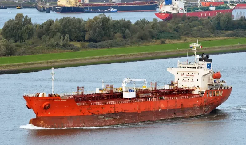 CELSIUS MUMBAI Tanker IMO 9304332 photo 2