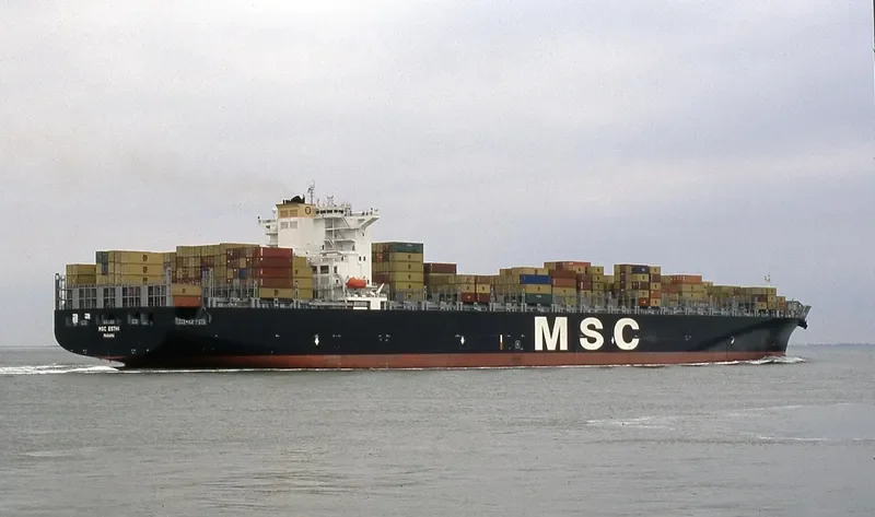 MSC ESTHI Container Ship IMO 9304411 photo 3