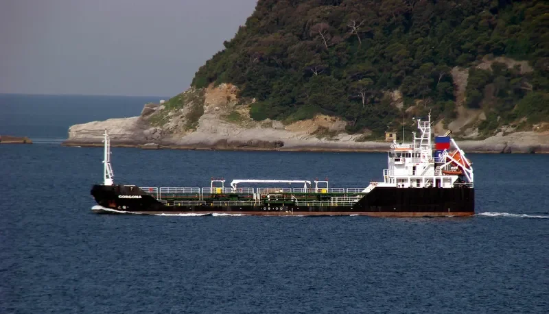 GORGONA Tanker IMO 9304485 photo 7