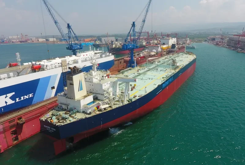 MINERVA DOXA Tanker IMO 9304617 photo 3