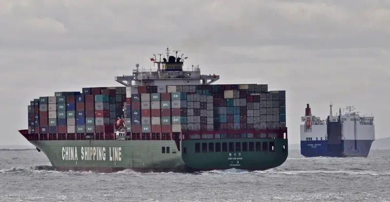 XIN CHI WAN Container Ship IMO 9304772 photo 8