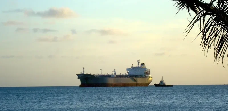 ALIAKMON Tanker IMO 9305051 photo 4