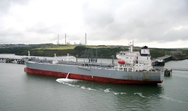 ALIAKMON Tanker IMO 9305051 photo 8