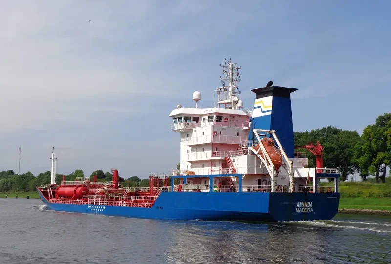 KARIA Tanker IMO 9305362 photo 6