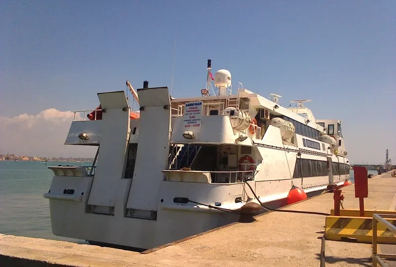 AGOSTINO LAURO JET Passenger Ship IMO 9305805 photo 3