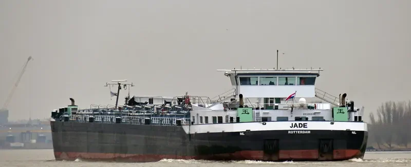 JADE Tanker IMO 9306081 photo 2