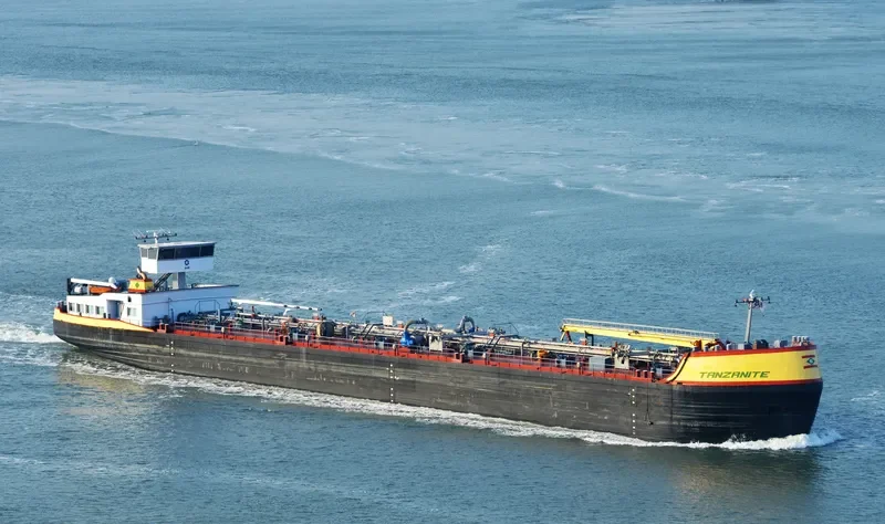 TANZANITE Tanker IMO 9306122
