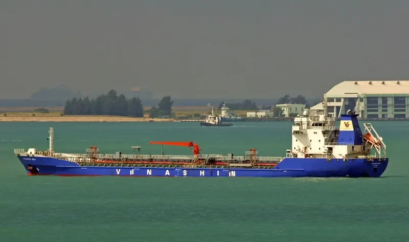 GREAT OCEAN Tanker IMO 9306536 photo 8