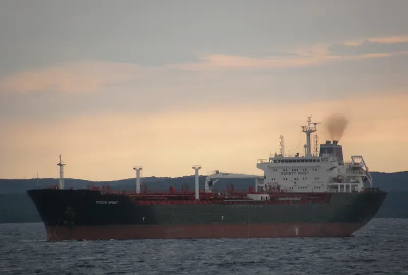 REVIN Tanker IMO 9306665 photo 7
