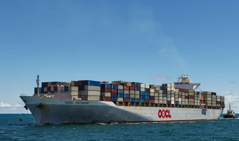 AKA BHUM Container Ship IMO 9307011 photo 2