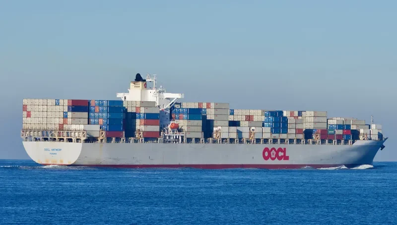AKA BHUM Container Ship IMO 9307011 photo 9