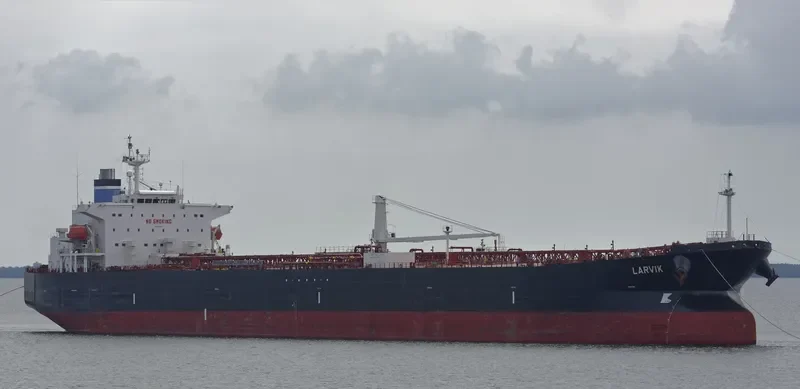 LARVIK Tanker IMO 9307346 photo 9
