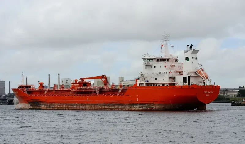 STEN BALTIC Tanker IMO 9307671 photo 10