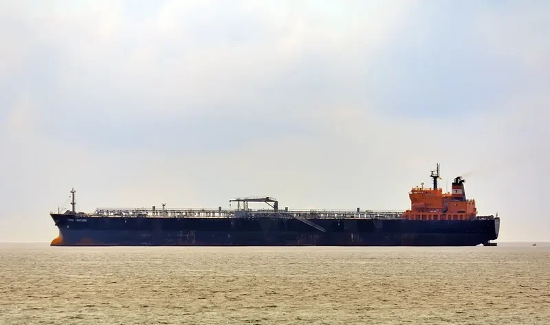 TORM VENTURE Tanker IMO 9307798 photo 4