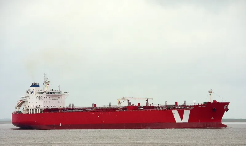 IDI Tanker IMO 9307982 photo 4