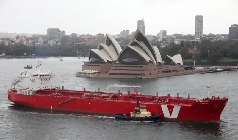 IDI Tanker IMO 9307982 photo 10