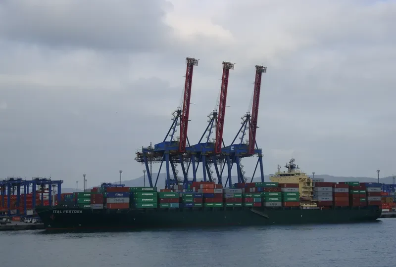 NAVIOS VERANO Container Ship IMO 9308015 photo 8