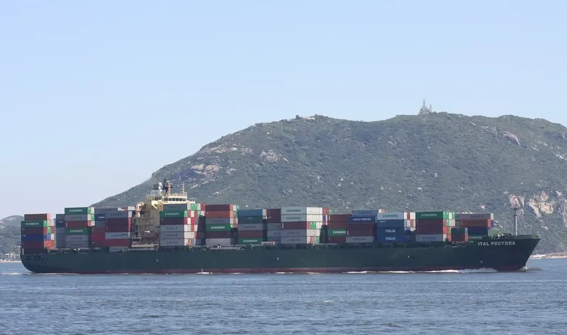 NAVIOS VERANO Container Ship IMO 9308015 photo 9