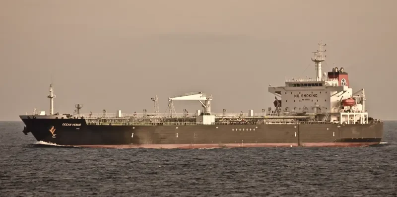 OCEAN VENUS Tanker IMO 9308132 photo 2