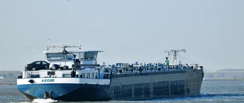 AEGIR Tanker IMO 9308261 photo 4