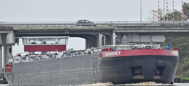 CURRENCY Tanker IMO 9308297 photo 3