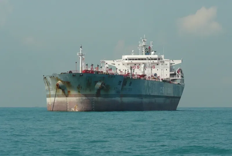 HAI YANG SHI YOU 121 Tanker IMO 9308455 photo 7