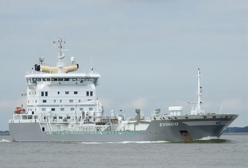 EVINCO Tanker IMO 9308546 photo 9