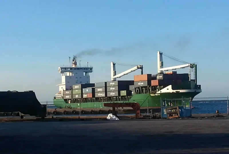 CONTSHIP FUN Container Ship IMO 9308613 photo 6
