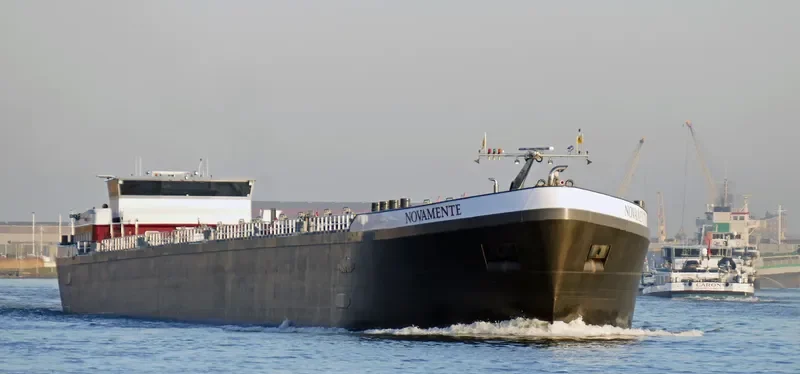 NOVAMENTE Tanker IMO 9309746 photo 7
