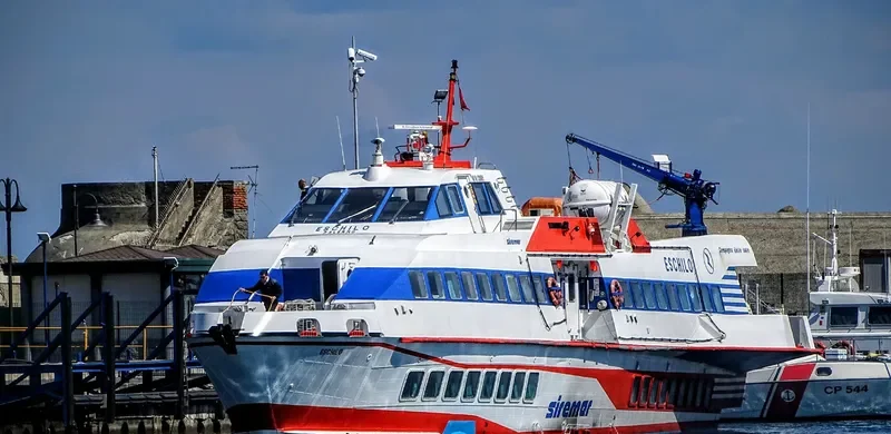 ESCHILO Passenger Ship IMO 9309899 photo 2