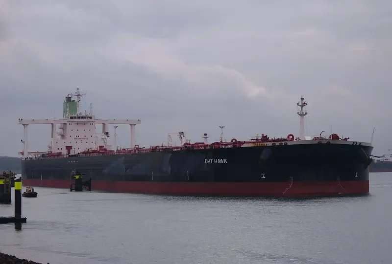 DHT HAWK Tanker IMO 9310159 photo 6