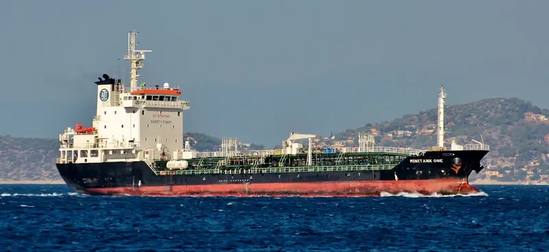 GOLDEN BELLE HANA Tanker IMO 9310214 photo 4