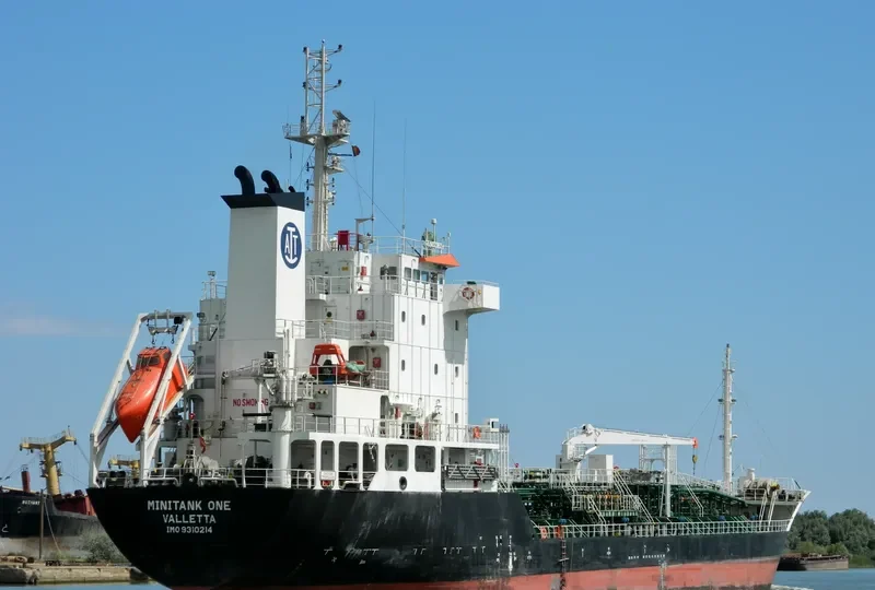 GOLDEN BELLE HANA Tanker IMO 9310214 photo 8