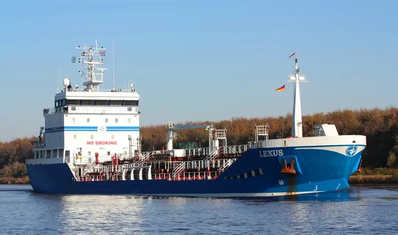 LEXUS Tanker IMO 9310317