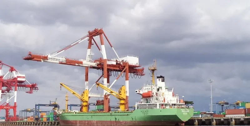 CARAKA JAYA III MULI ANIM Container Ship IMO 9310501 photo 3