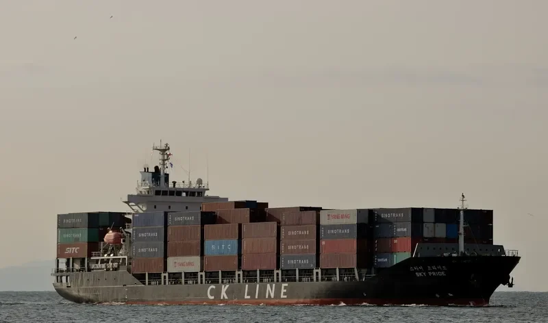 SKY PRIDE Container Ship IMO 9312468 photo 7