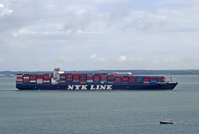 NYK OCEANUS Container Ship IMO 9312975 photo 4