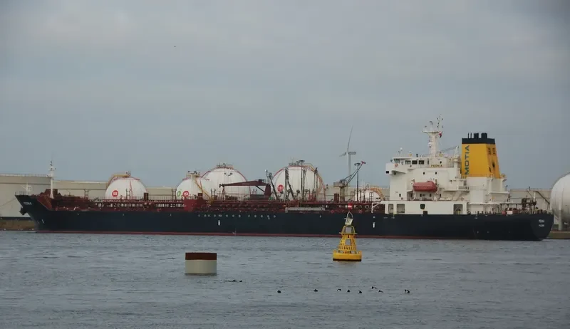 PEONIA Tanker IMO 9313436 photo 3