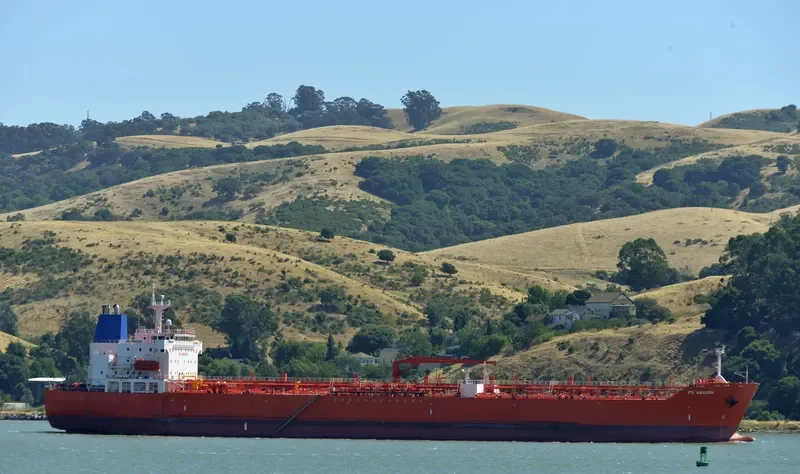 LILA AMAZON Tanker IMO 9313474 photo 5